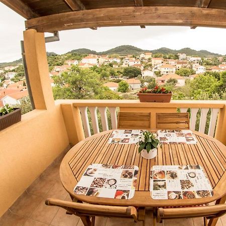 House Lucija Apartment ซาลี ภายนอก รูปภาพ