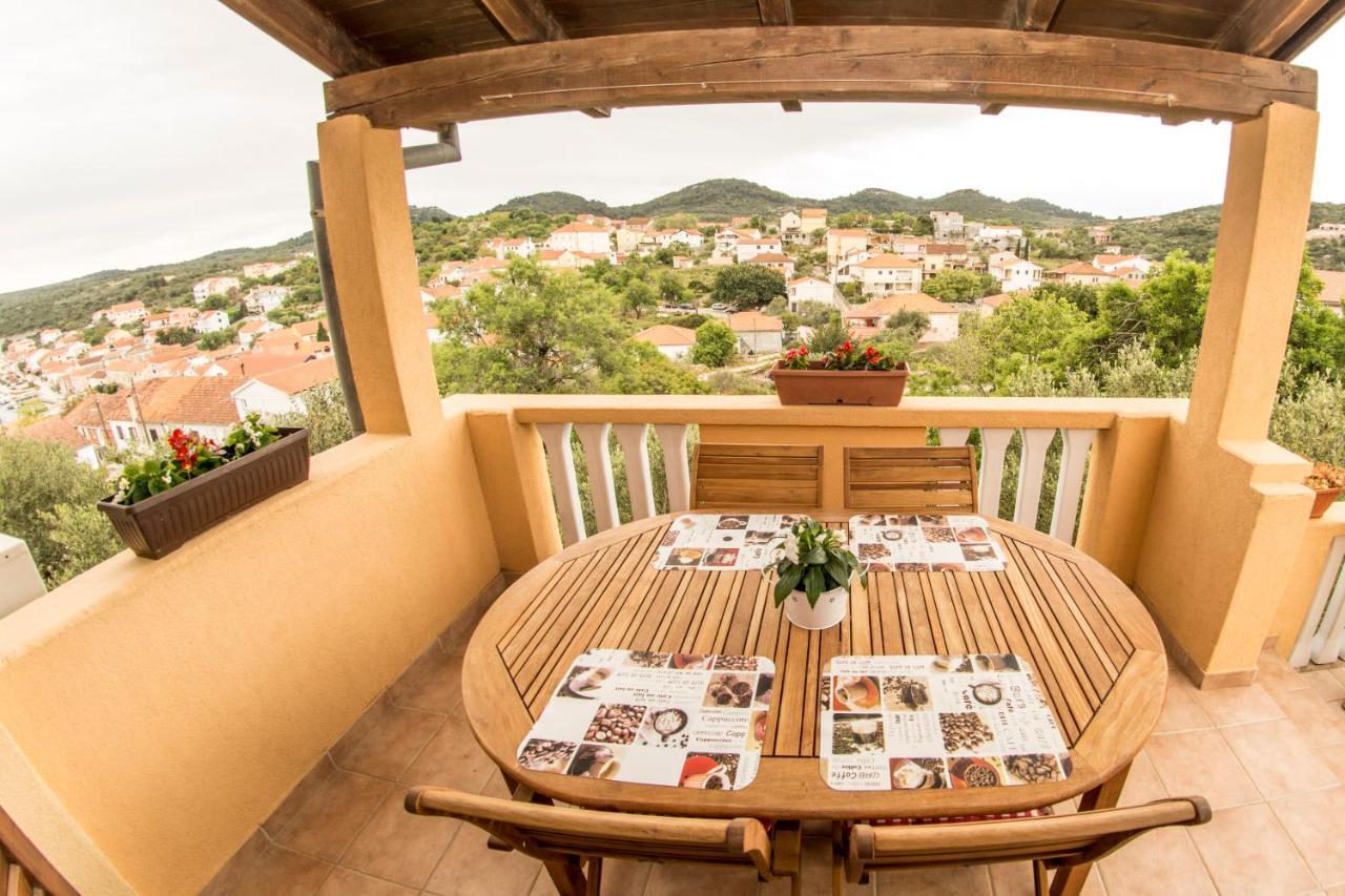 House Lucija Apartment ซาลี ภายนอก รูปภาพ