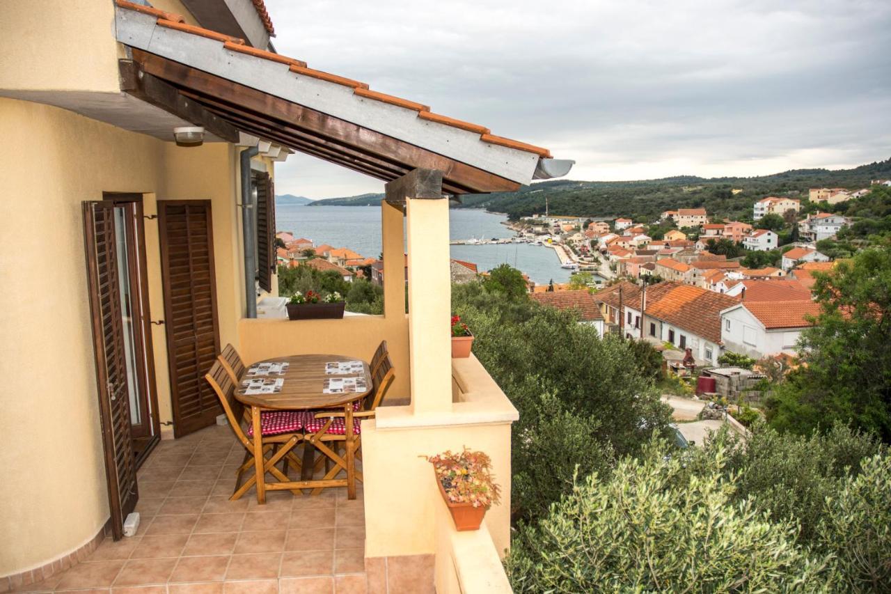 House Lucija Apartment ซาลี ภายนอก รูปภาพ