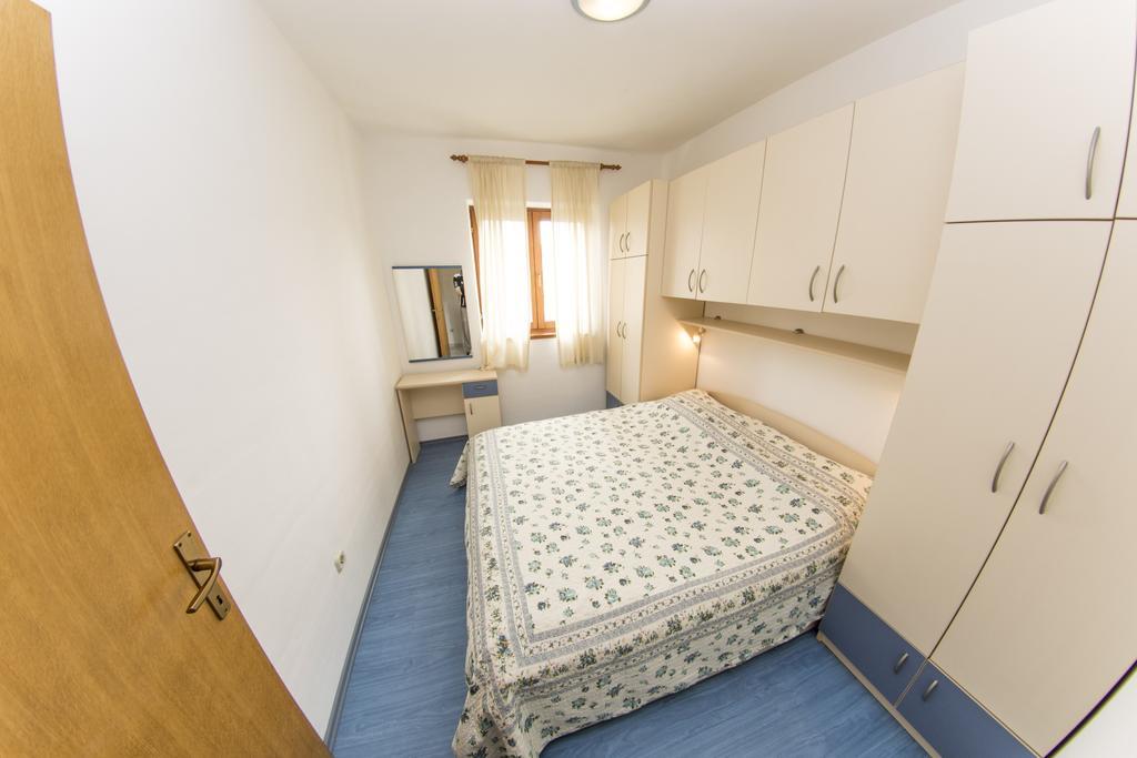 House Lucija Apartment ซาลี ภายนอก รูปภาพ