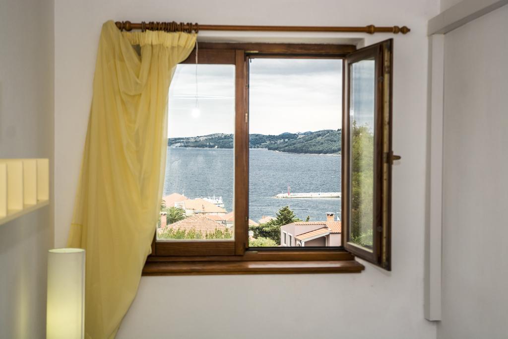 House Lucija Apartment ซาลี ภายนอก รูปภาพ